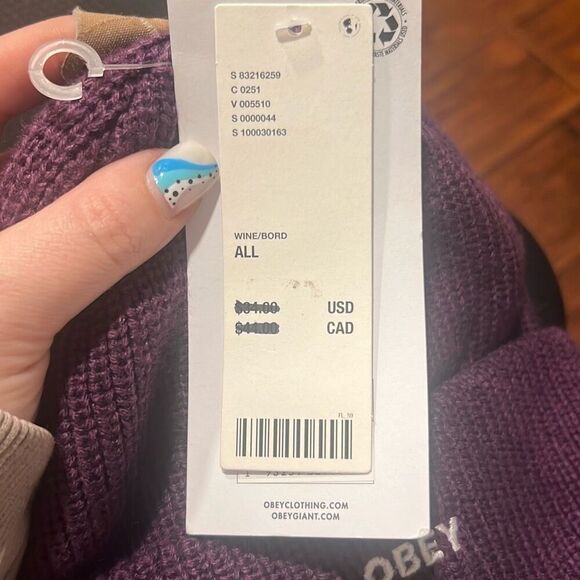 ✨OBEY FUTURE BEANIE - WINEBERRY✨ - Picture 6 of 9